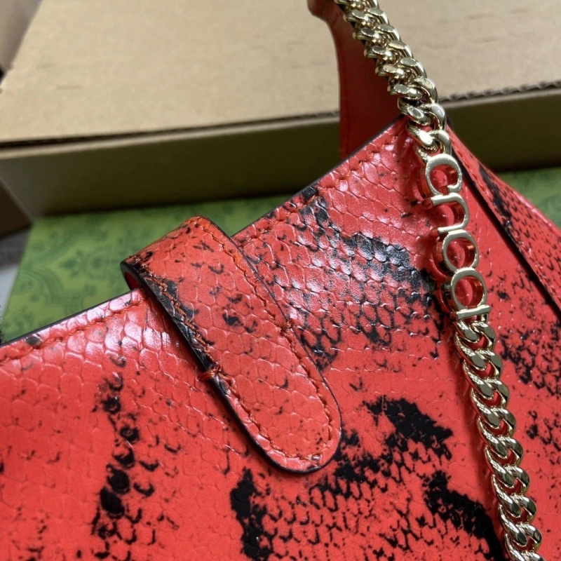 Gvc*1 satchel bags 4011-0004