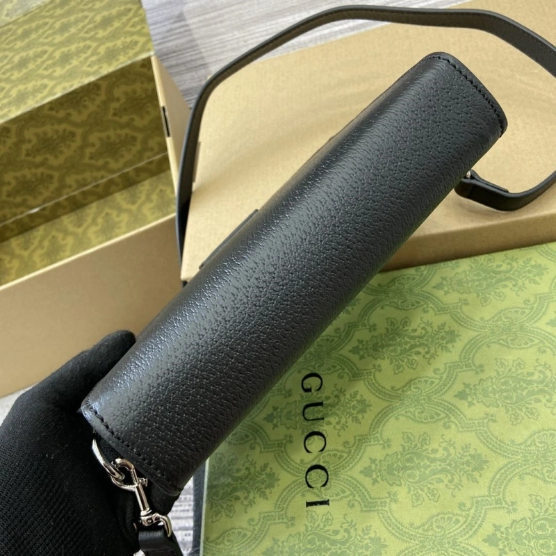 Gvc*1 satchel bags 4011-0184