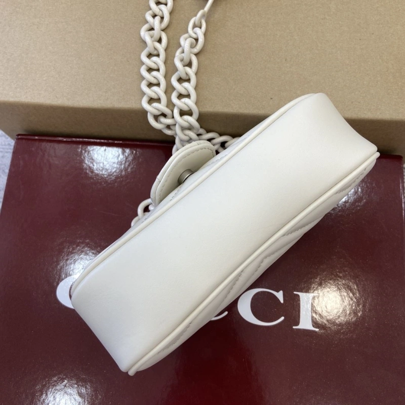 Gvc*1 satchel bags 4011b-0053