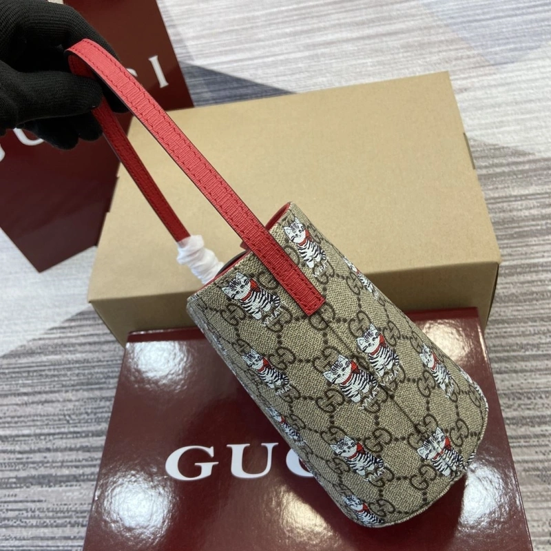 Gvc*1 bucket bags 4011c-0065