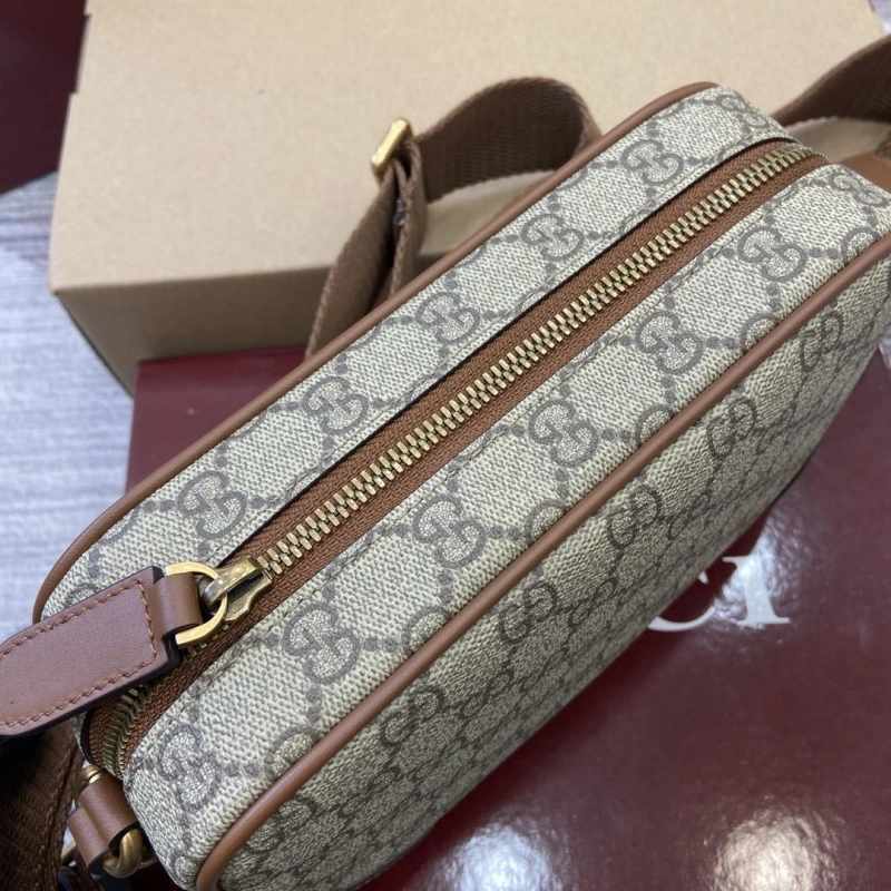 Gvc*1 satchel bags 4011c-0182