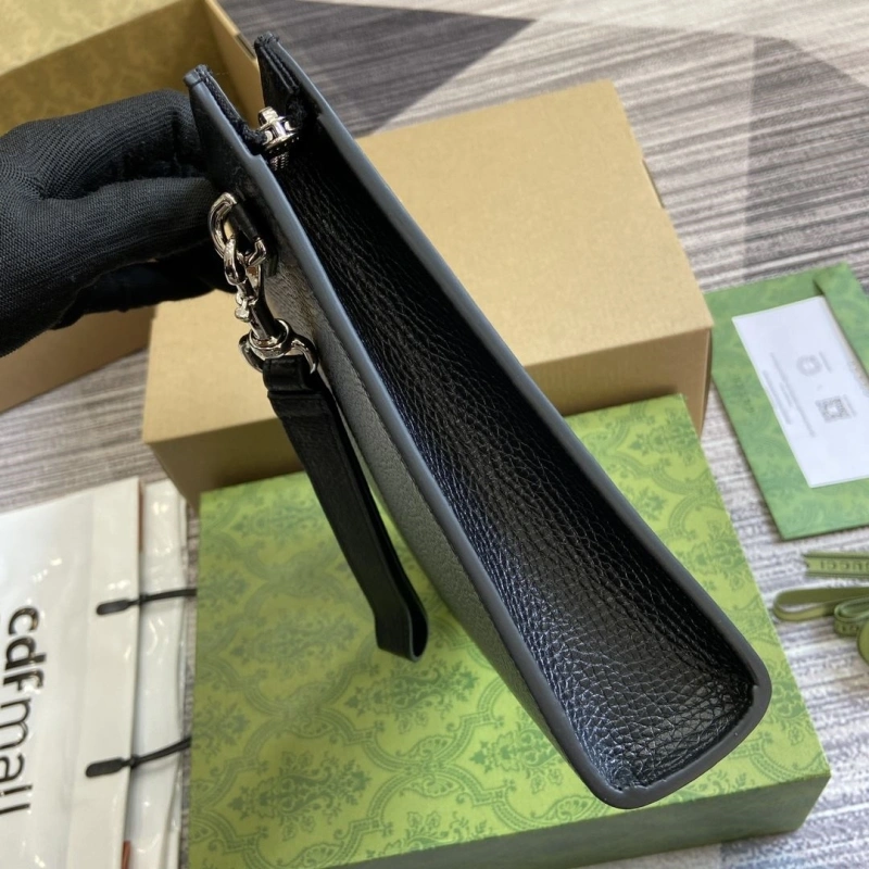 Gvc*1 clutch bags 4011h-0033