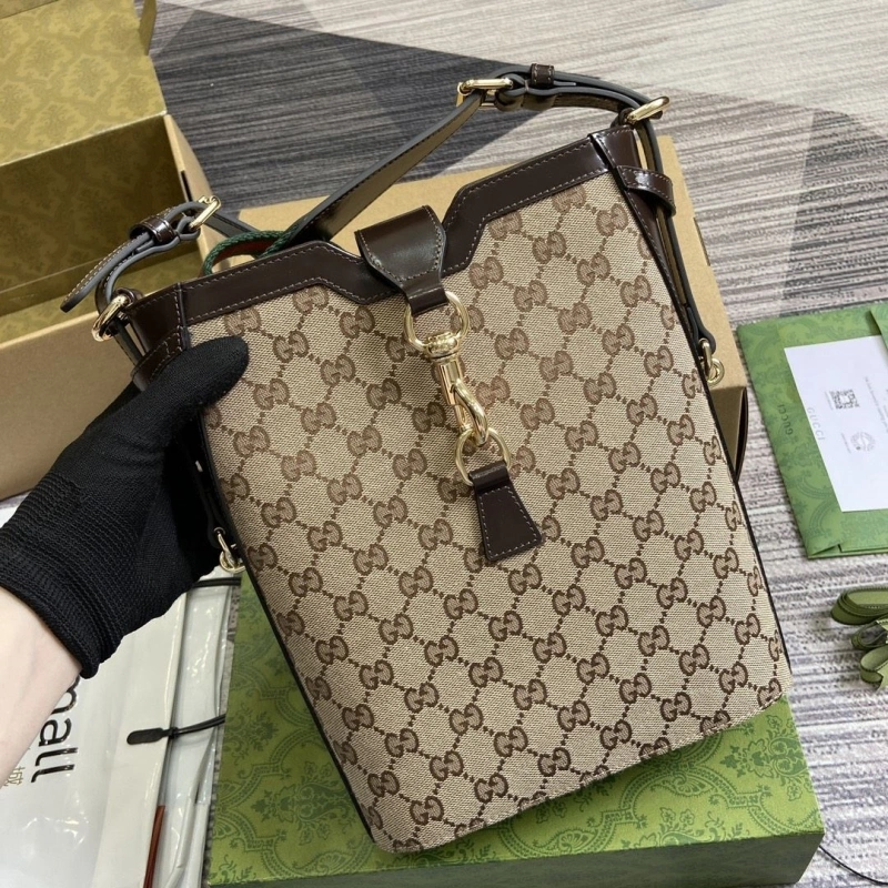 Gvc*1 bucket bags 4011h-0085