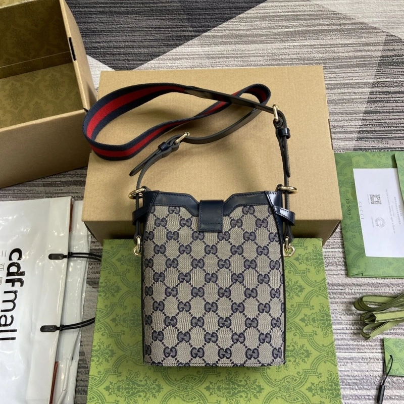 Gvc*1 bucket bags 4011h-0087