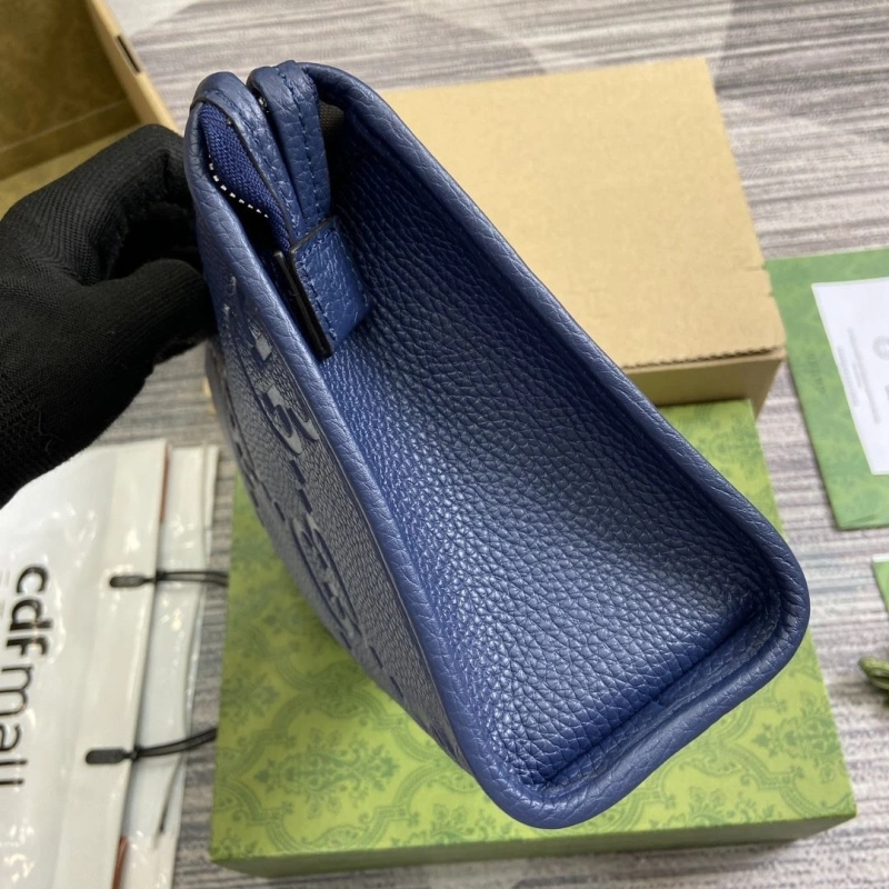 Gvc*1 clutch bags 4011h-0152