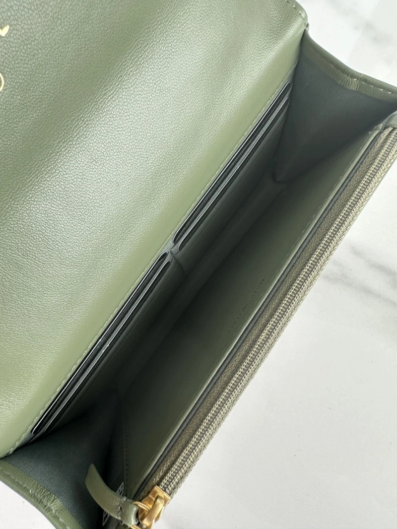 Ch**el 19 bags 4016a-0156