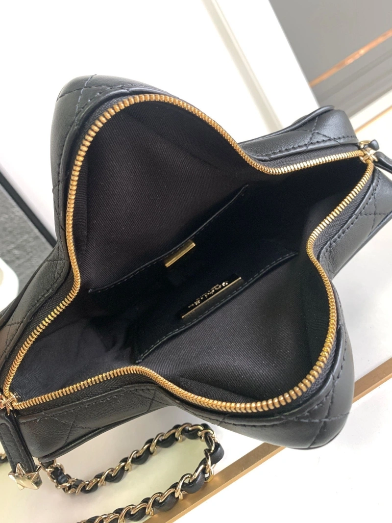 Ch**el round bags 4016a-0465