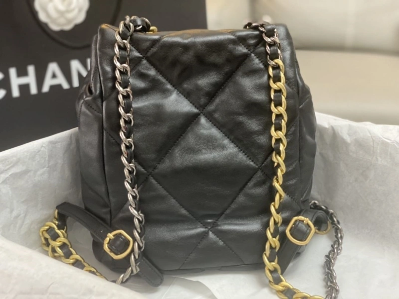 Ch**el backpacks 4016a-0496