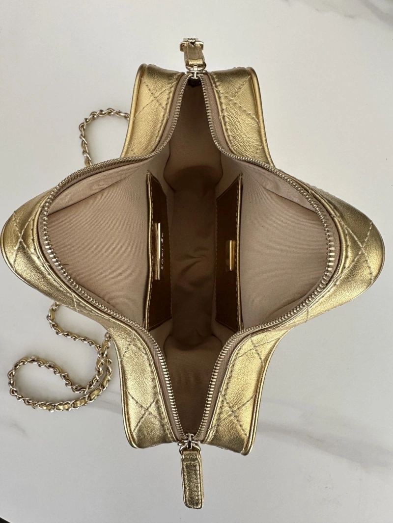 Ch**el round bags 4016a-0502