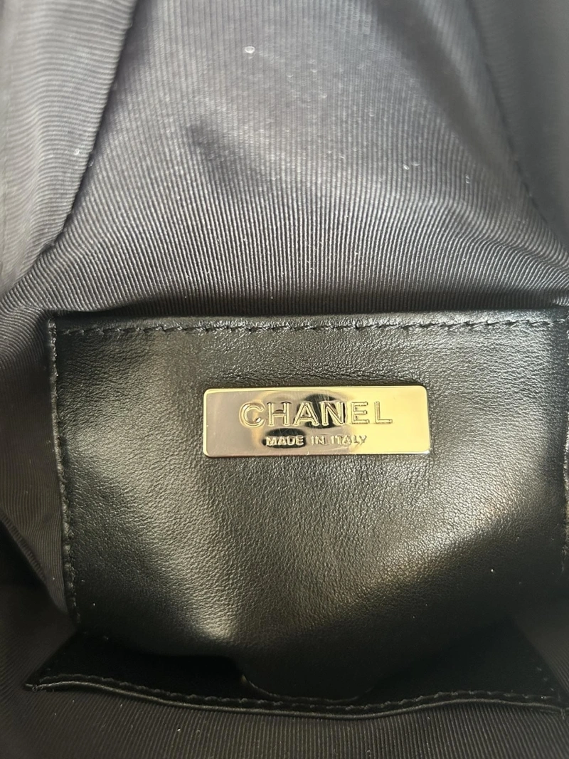Ch**el round bags 4016a-0567