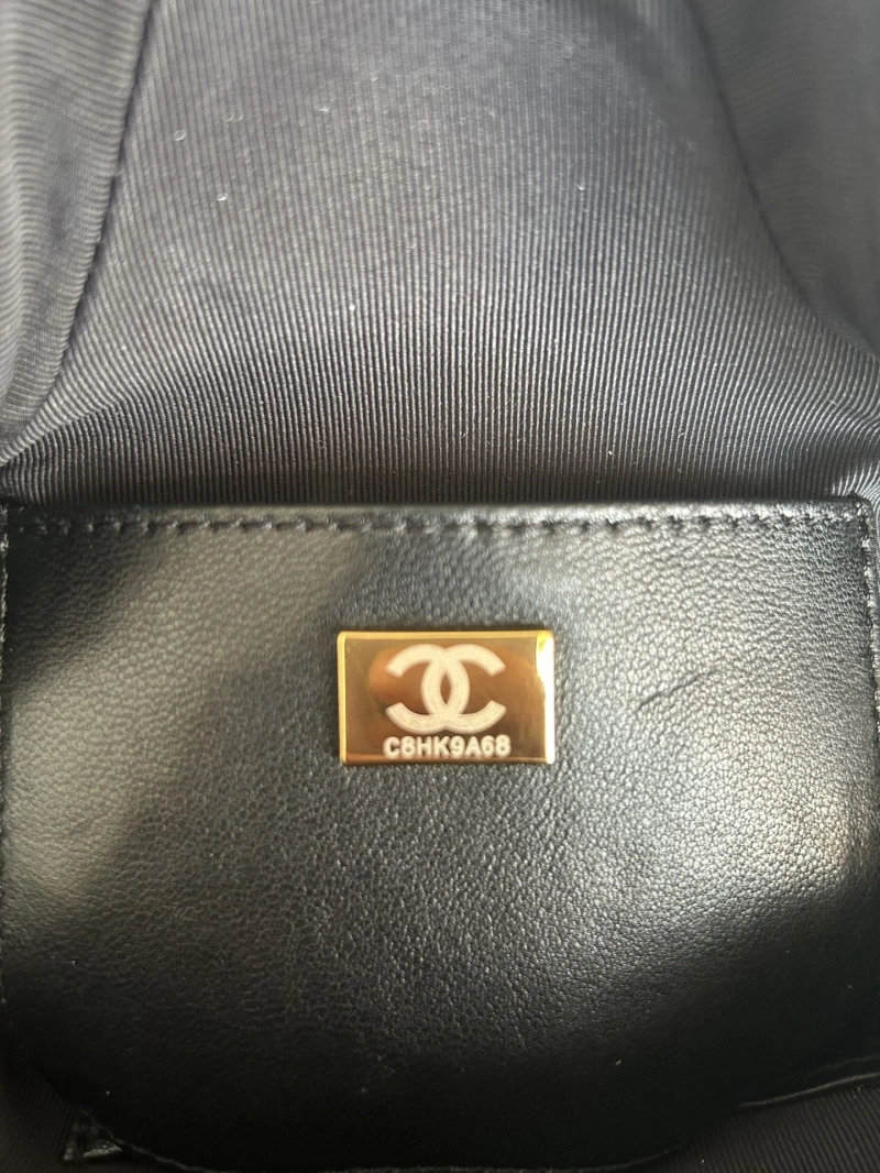 Ch**el round bags 4016a-0567