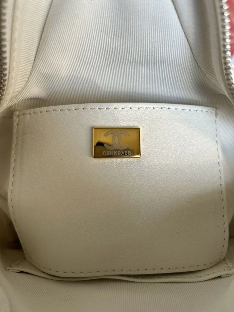 Ch**el round bags 4016a-0571