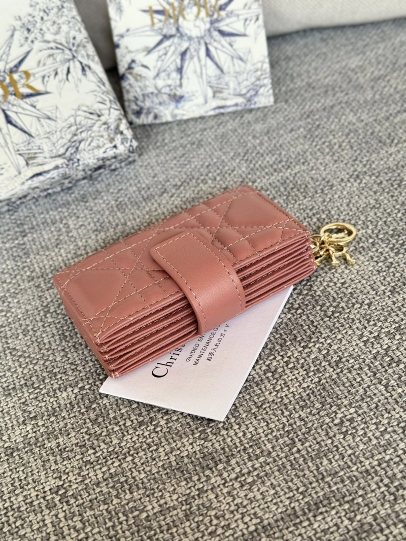 Ch**el wallets 4016a-0855