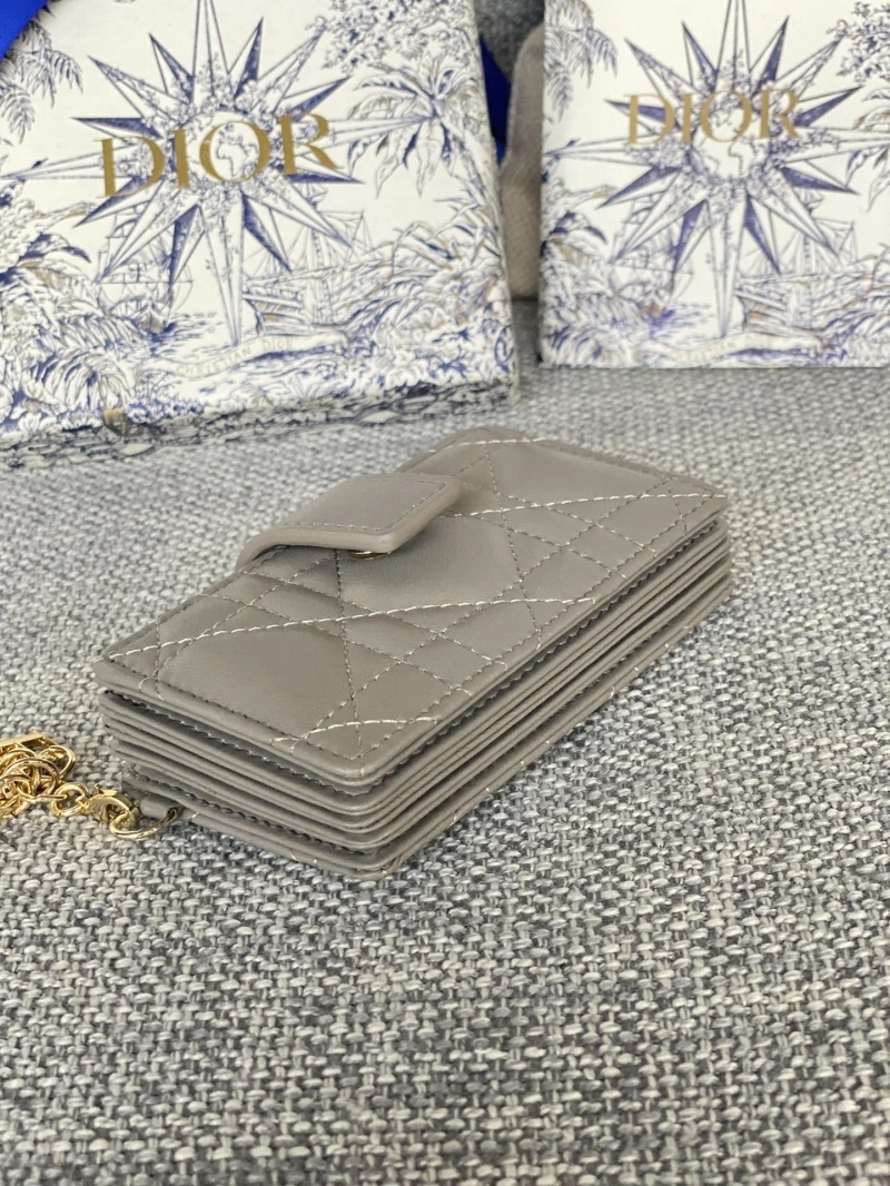Ch**el wallets 4016a-0856