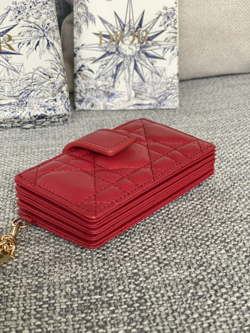 Ch**el wallets 4016a-0857