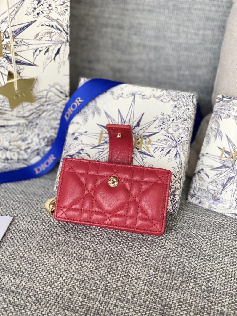Ch**el wallets 4016a-0857