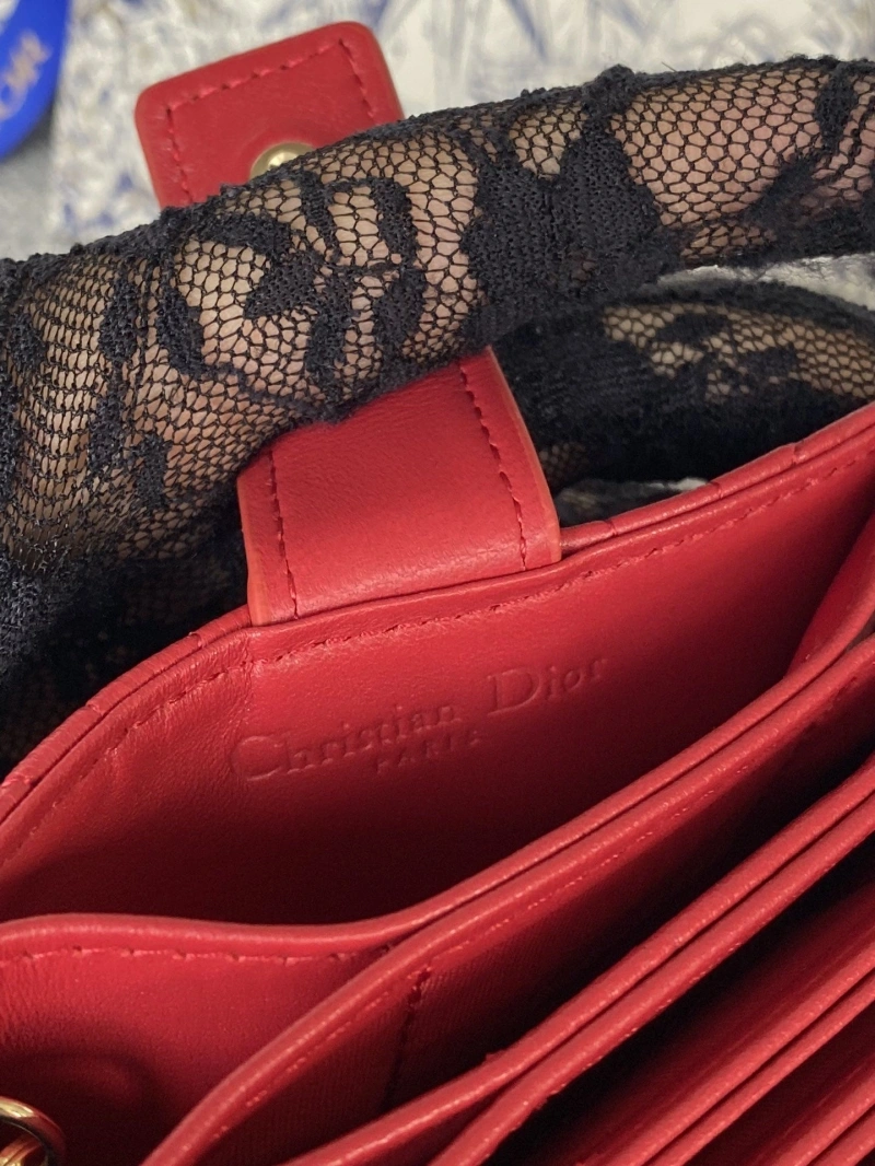 Ch**el wallets 4016a-0857