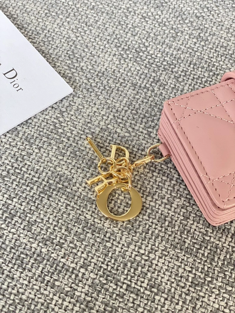 Ch**el wallets 4016a-0859