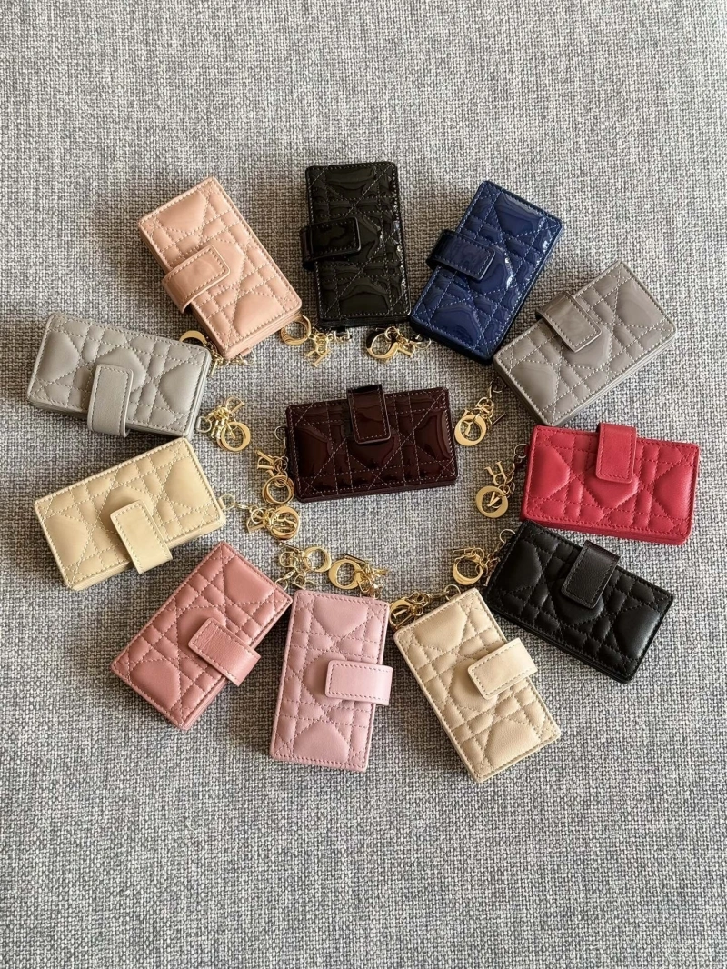 Ch**el wallets 4016a-0861