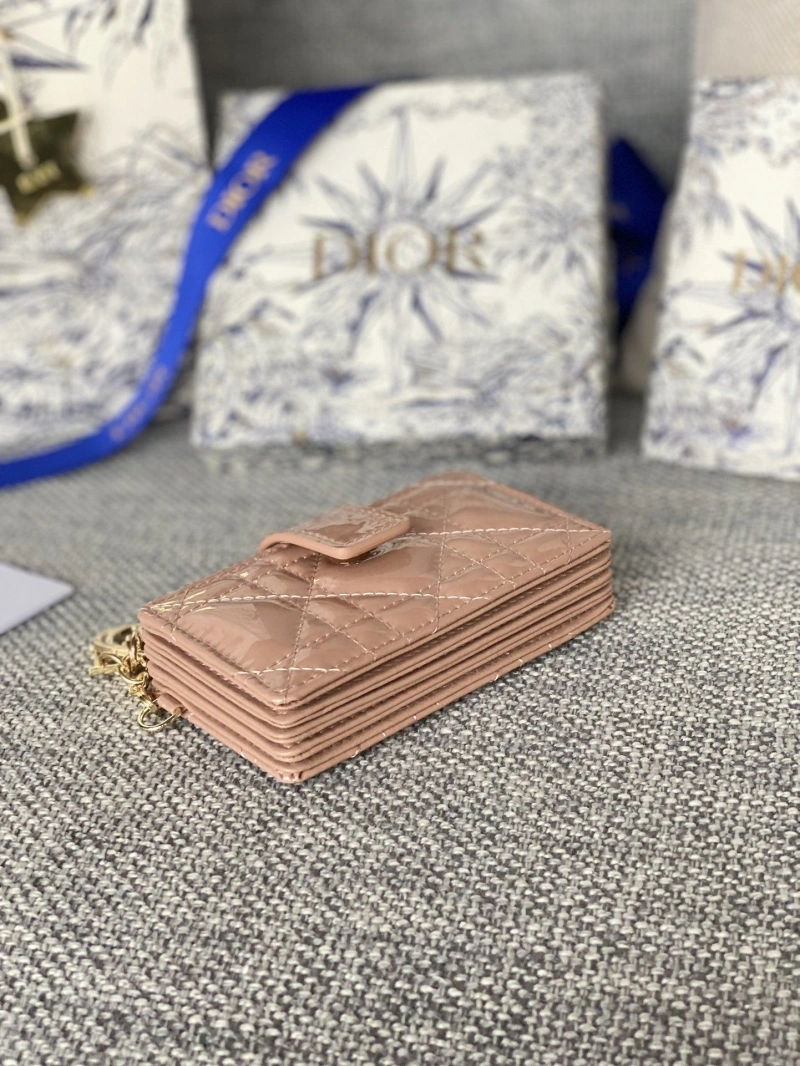 Ch**el wallets 4016a-0862
