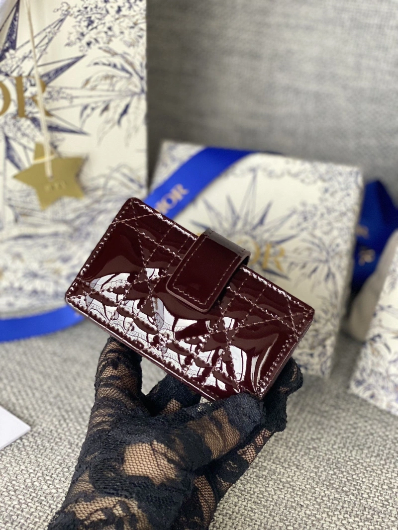 Ch**el wallets 4016a-0863