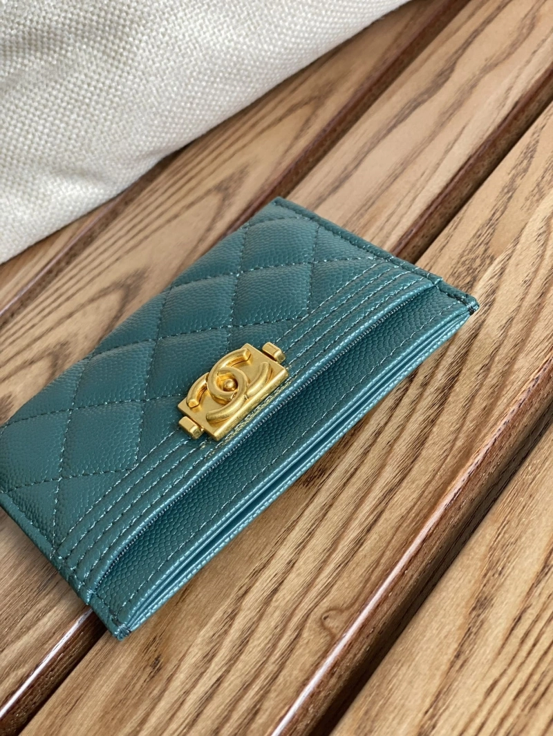 Ch**el wallets 4016a-0877
