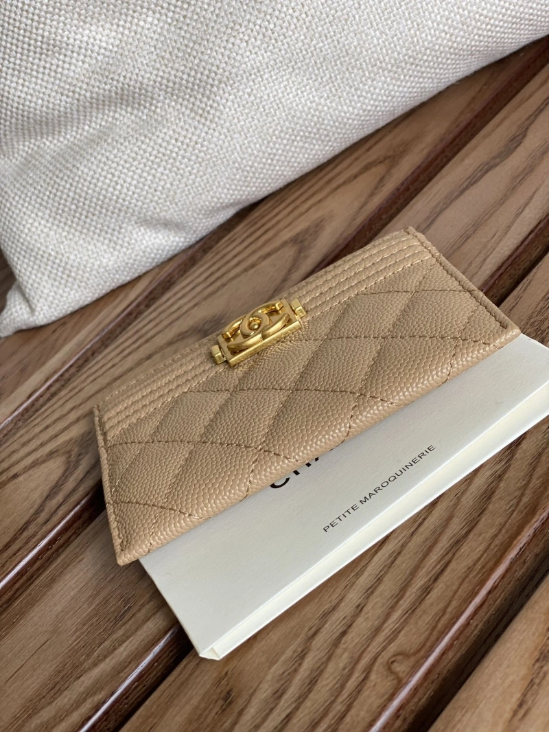 Ch**el wallets 4016a-0878