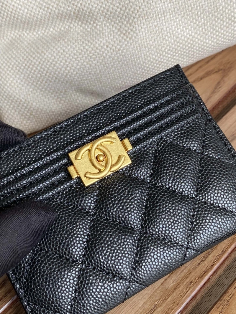 Ch**el wallets 4016a-0881