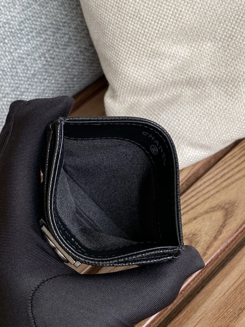 Ch**el wallets 4016a-0882