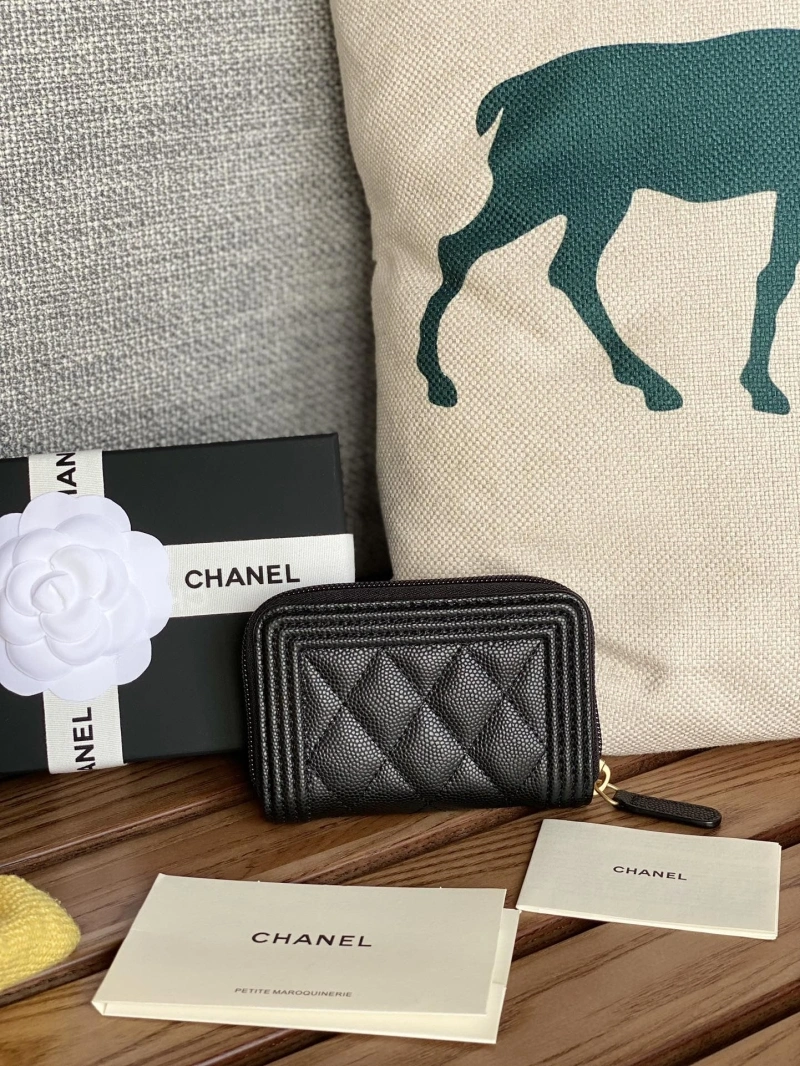 Ch**el wallets 4016a-0883