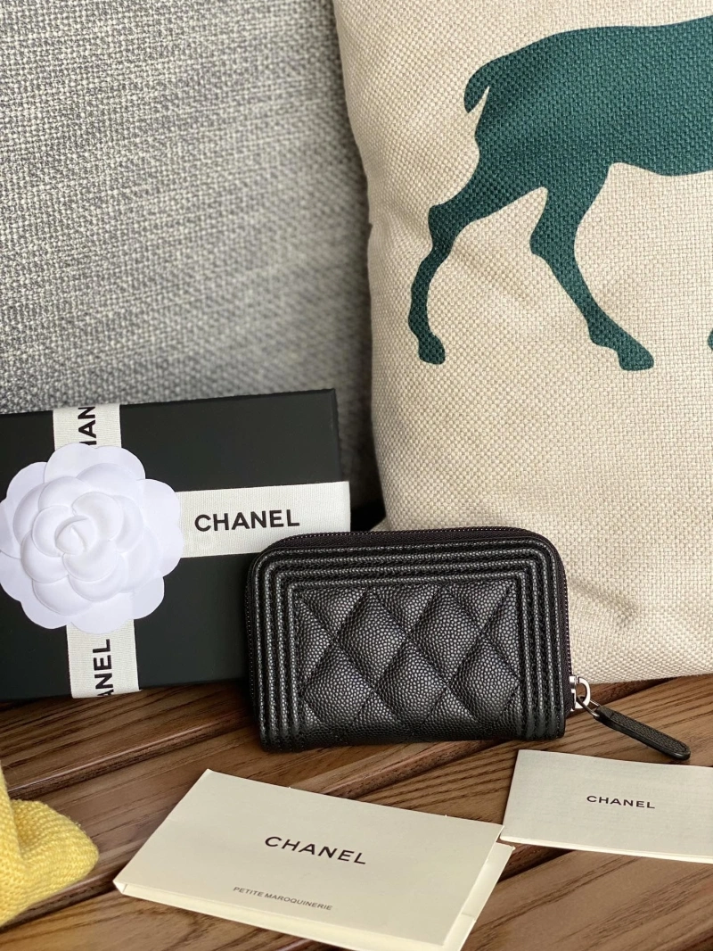 Ch**el wallets 4016a-0884