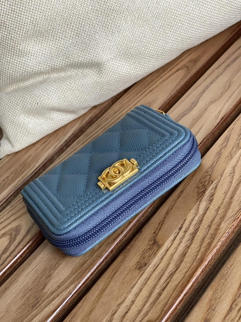 Ch**el wallets 4016a-0885