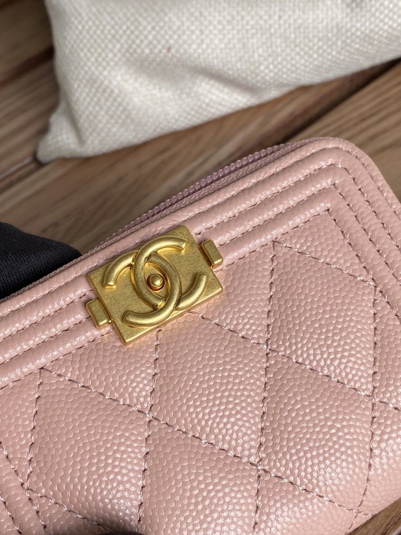 Ch**el wallets 4016a-0887