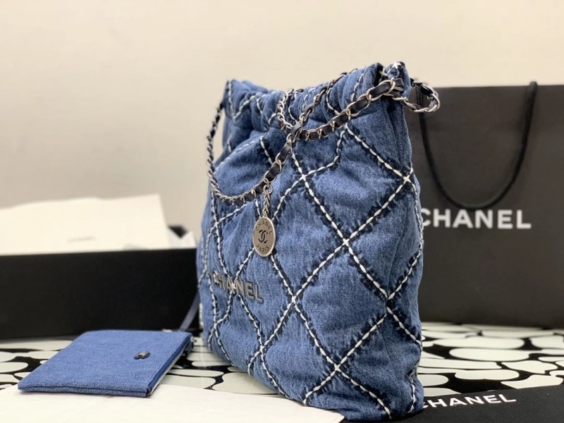 Ch**el shopping bags 4017-0037
