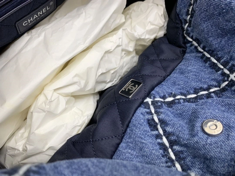 Ch**el shopping bags 4017-0037