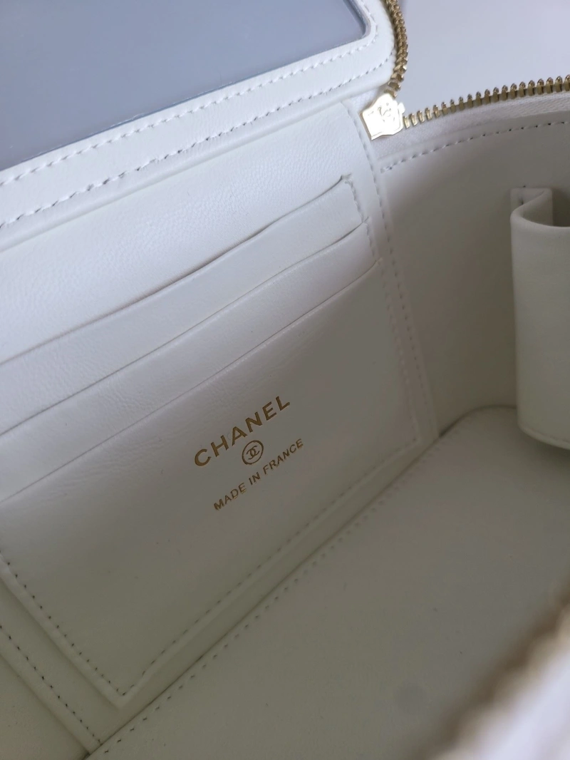 Ch**el cosmetic bags 4017-0041