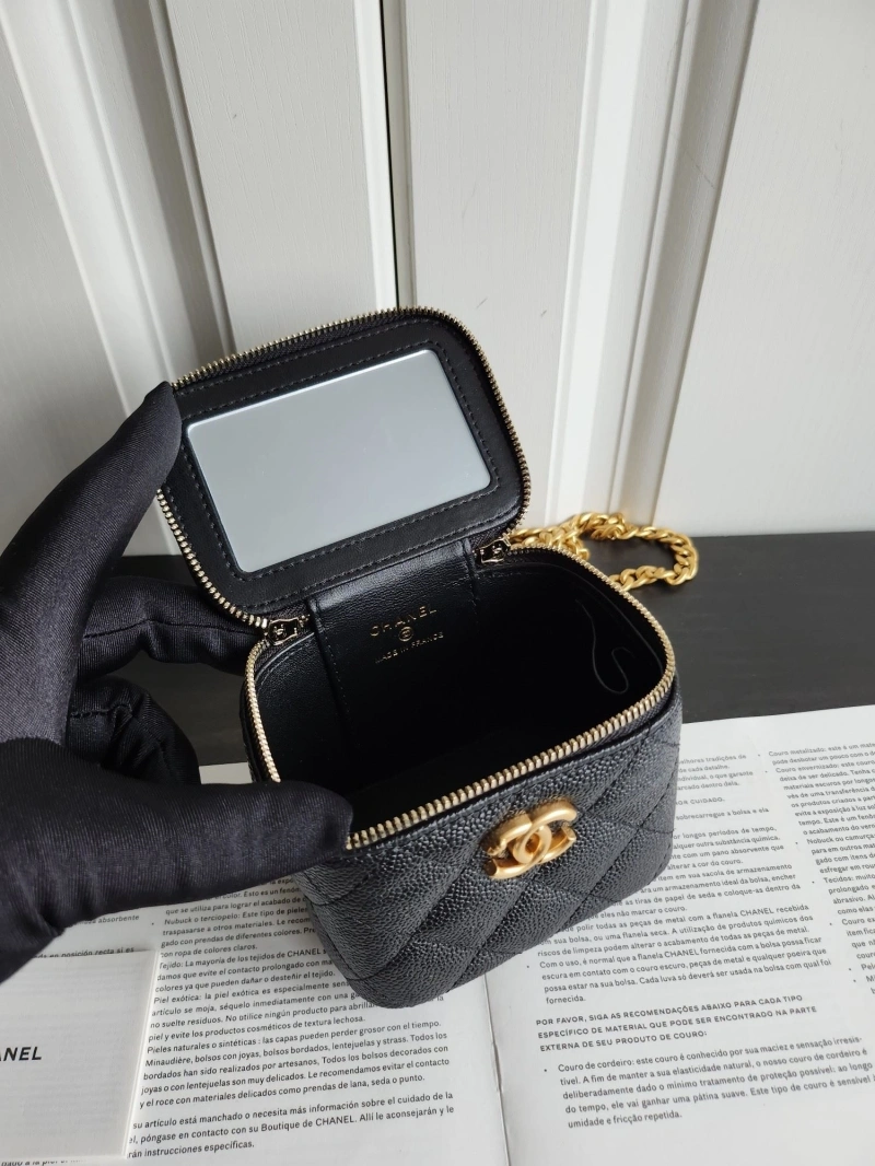 Ch**el cosmetic bags 4017-0076