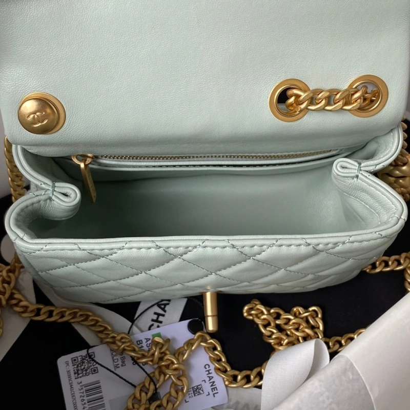 Ch**el cf series bags 4017-0178