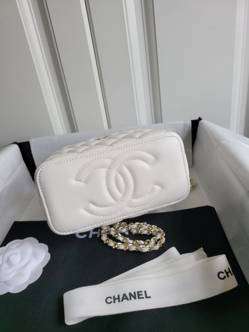 Ch**el cosmetic bags 4017-0225