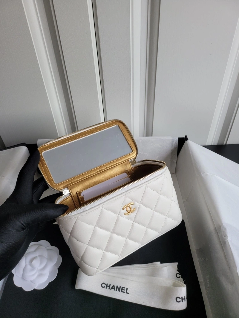 Ch**el cosmetic bags 4017-0227