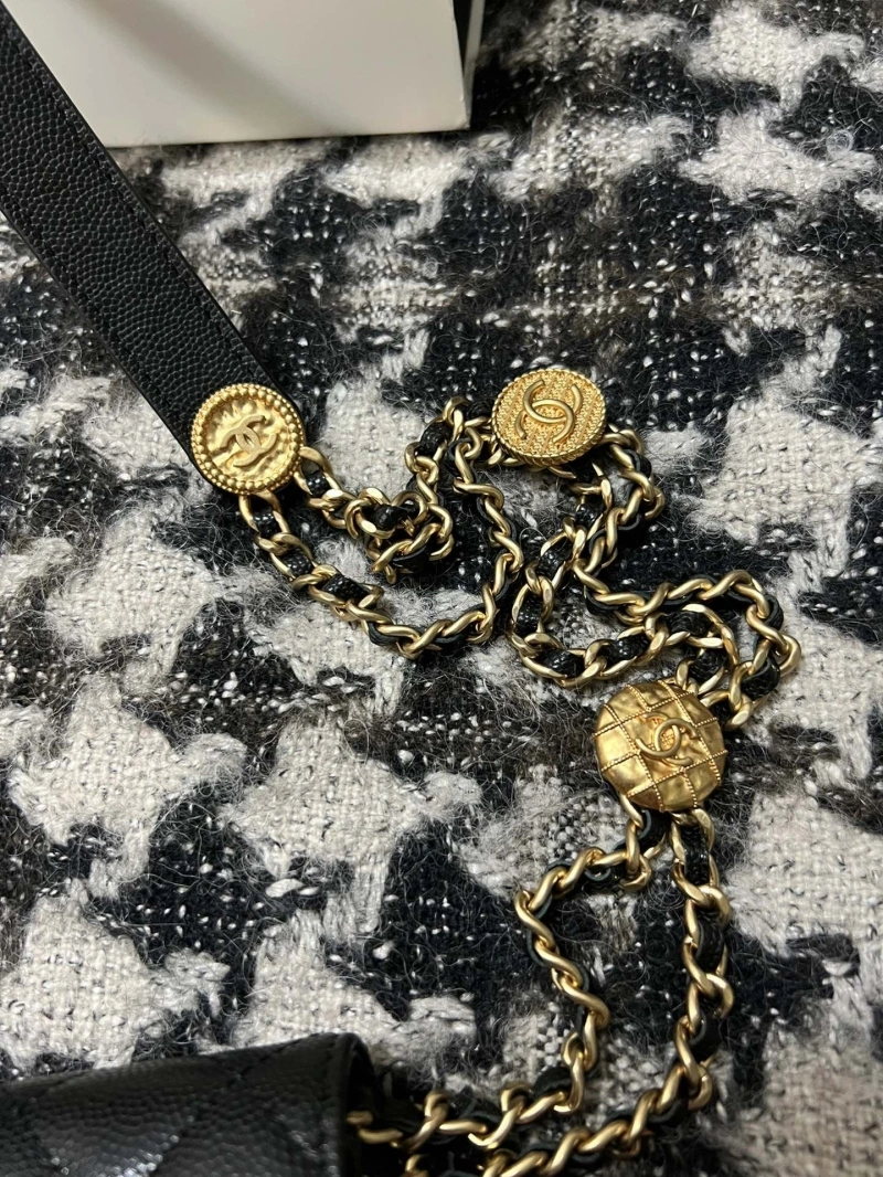 Ch**el wallets 4017-0349