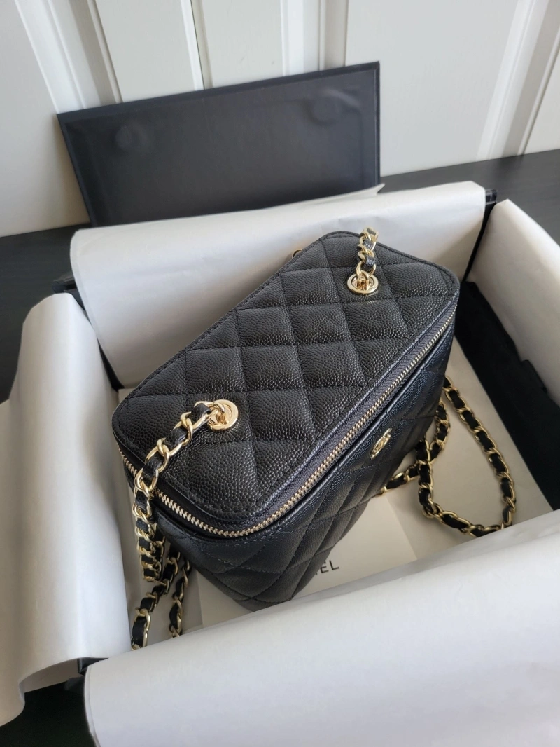 Ch**el cosmetic bags 4017-0360