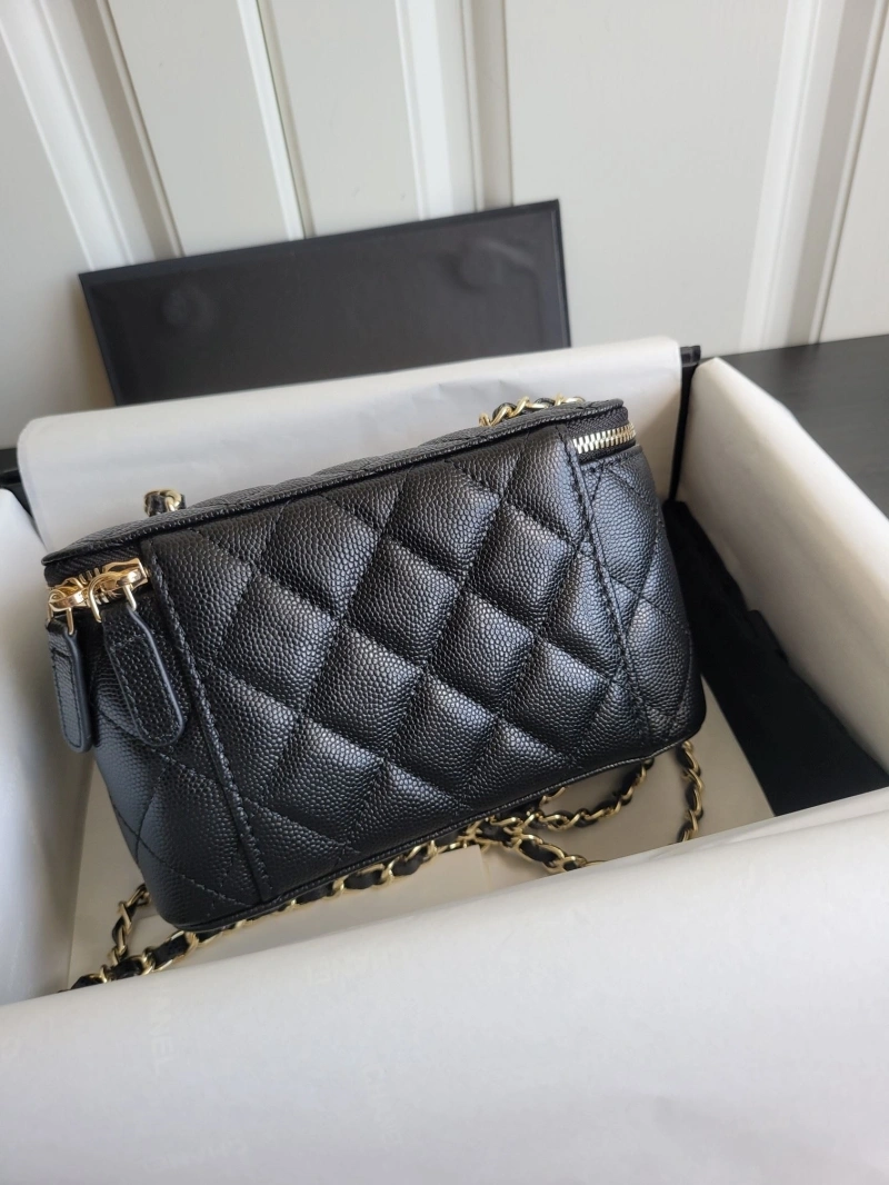 Ch**el cosmetic bags 4017-0360