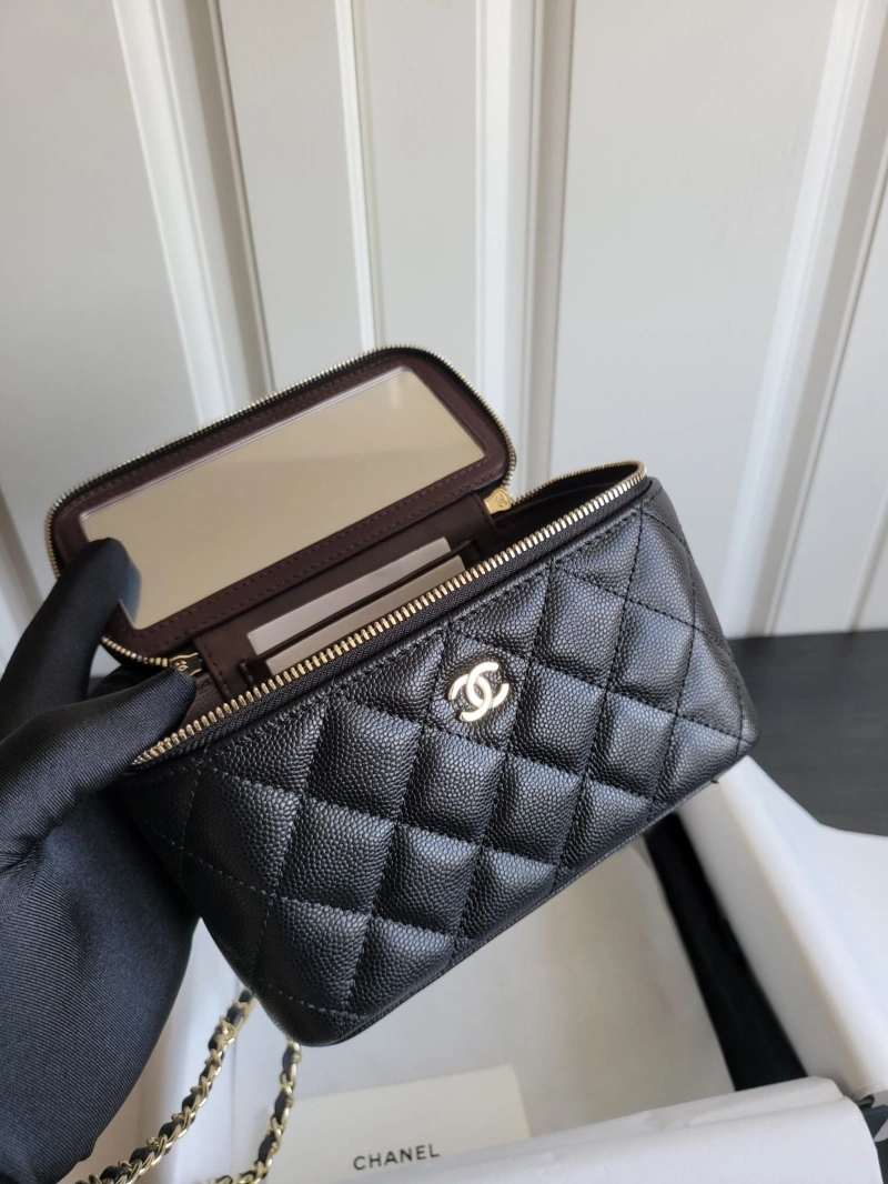Ch**el cosmetic bags 4017-0360