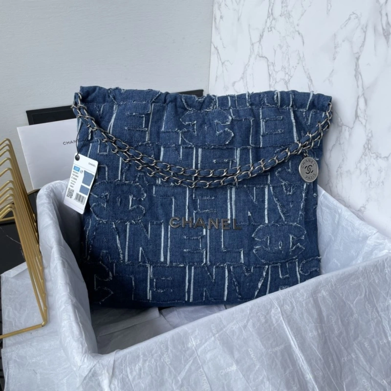 Ch**el shopping bags 4017-0382