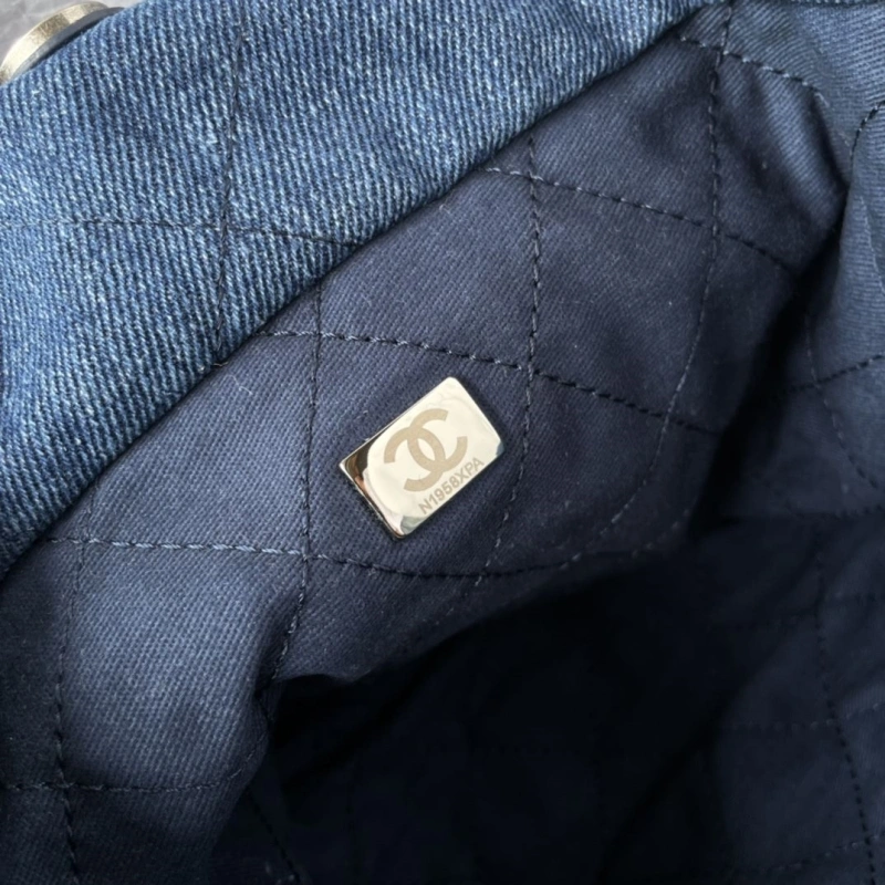 Ch**el shopping bags 4017-0382