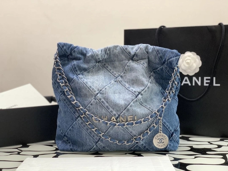 Ch**el shopping bags 4017-0397