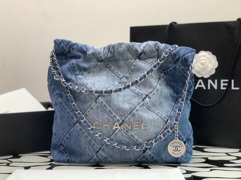 Ch**el shopping bags 4017-0397