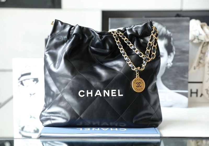 Ch**el shopping bags 4017-0399