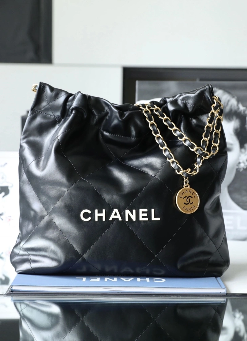 Ch**el shopping bags 4017-0399